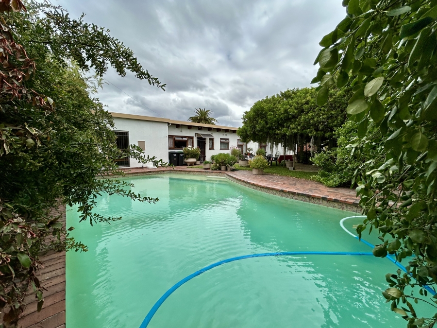 4 Bedroom Property for Sale in Hillrise Western Cape